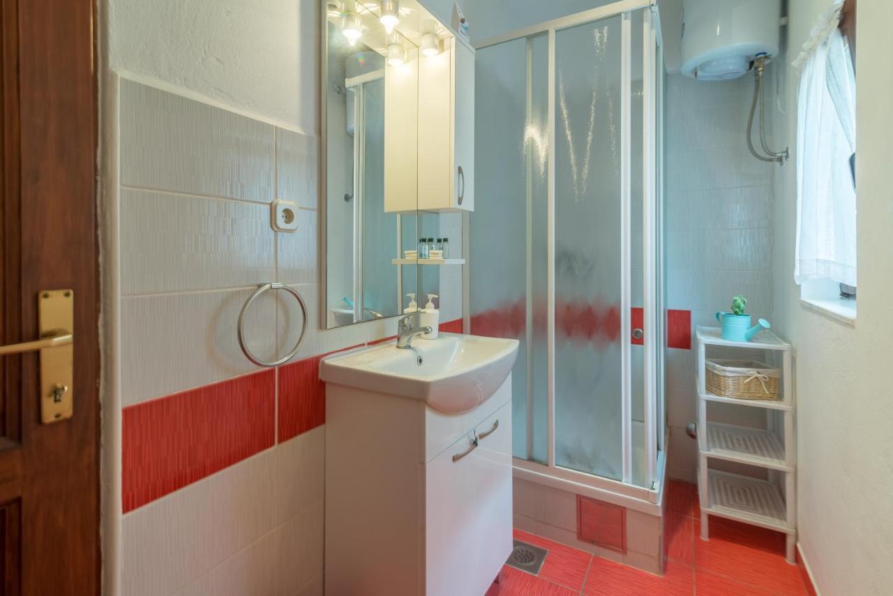 Apartments Bepina ビオグラード・ナ・モル エクステリア 写真