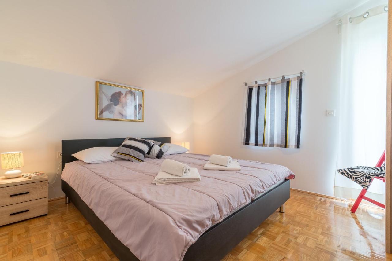 Apartments Bepina ビオグラード・ナ・モル エクステリア 写真