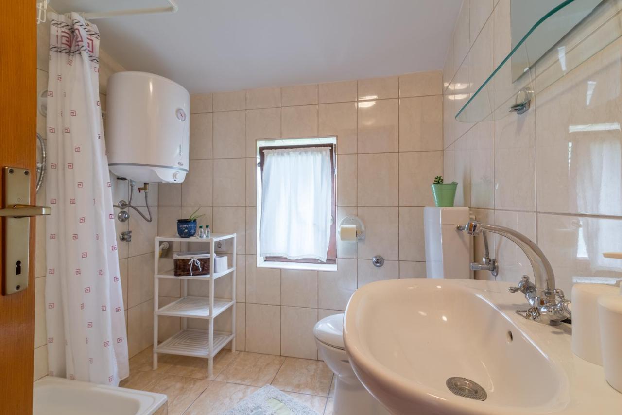 Apartments Bepina ビオグラード・ナ・モル エクステリア 写真